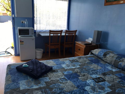 Coonamble Motel - Local Tourism 8