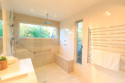 Country House Retreat - Local Tourism 4