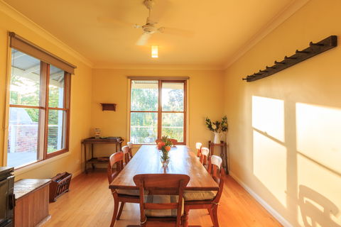 Country House Retreat - Local Tourism 5