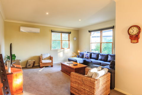 Country House Retreat - Local Tourism 6