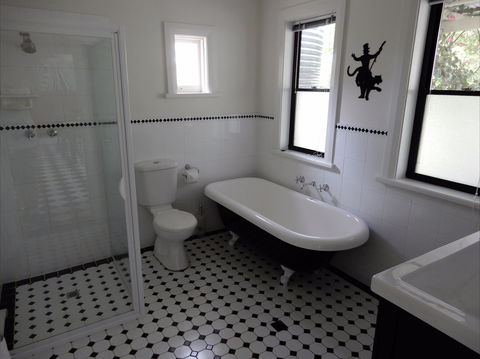 Dot's House - Accommodation Australia 3