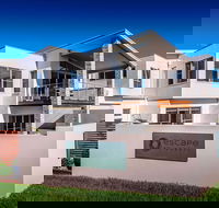 Escape at Nobbys - Accommodation Australia