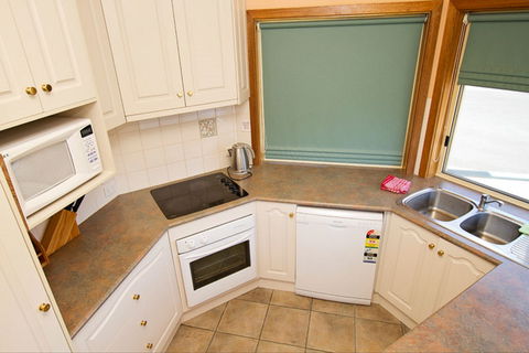 Fensom's Holiday Home - Local Tourism 1