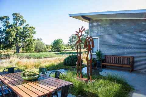 Girragirra Retreat - Australia Shopping 4