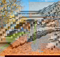 Grandview Accommodation - The Elm Tree Apartments - Accommodation Australia