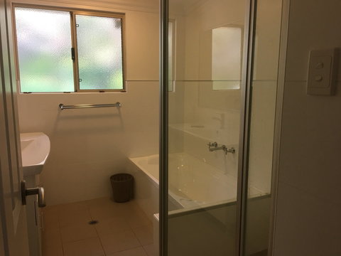 Kangaroo Hollow Preston Beach - Local Tourism 6