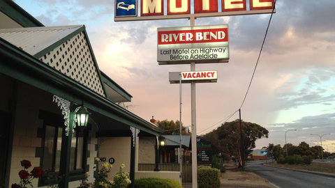 Motel Riverbend - Accommodation Australia 0