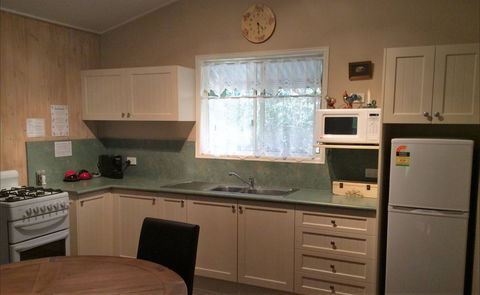Maleny Country Cottages - Accommodation Australia 5
