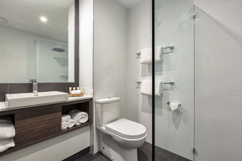 Mercure Sunshine Coast Kawana Waters - Accommodation Australia 6