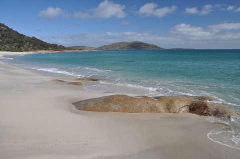 North East River Camping Ground - Australia Shopping 2