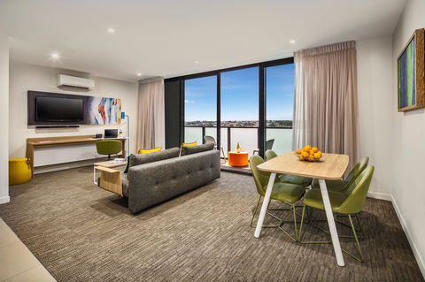 Quest Dandenong Central - Accommodation Australia 0