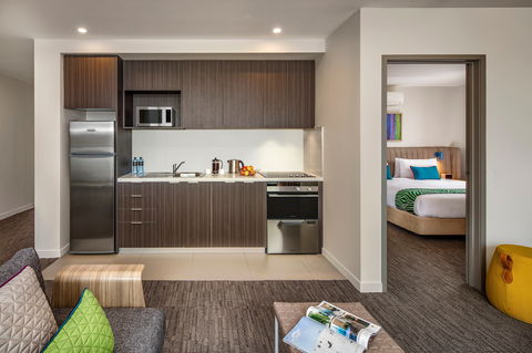 Quest Dandenong Central - Accommodation Australia 2