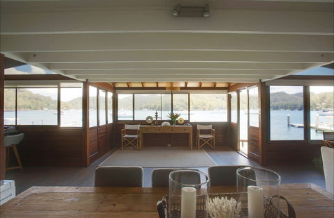 Scotland Island Retreat - Australia Shopping 3