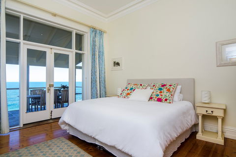 St Helens - Accommodation Australia 5