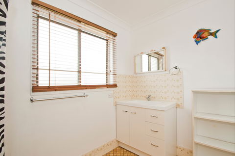Tea Tree Cottage - Local Tourism 5