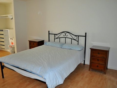 The Dwicke - Accommodation Australia 3