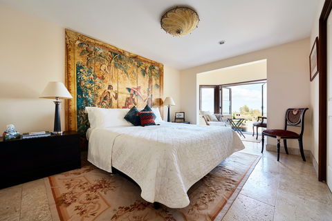 The Church House Gourmet Retreat - Accommodation Australia 6