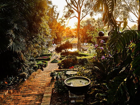 The Regents Park - Australia Shopping 5