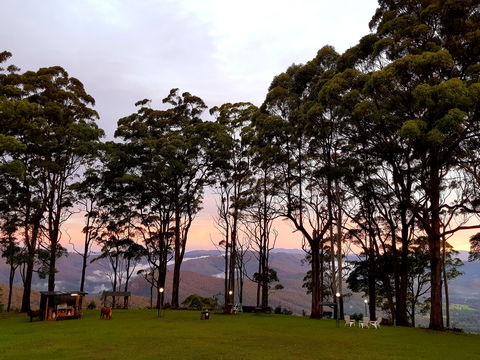Aaronlee Retreat - Local Tourism 1
