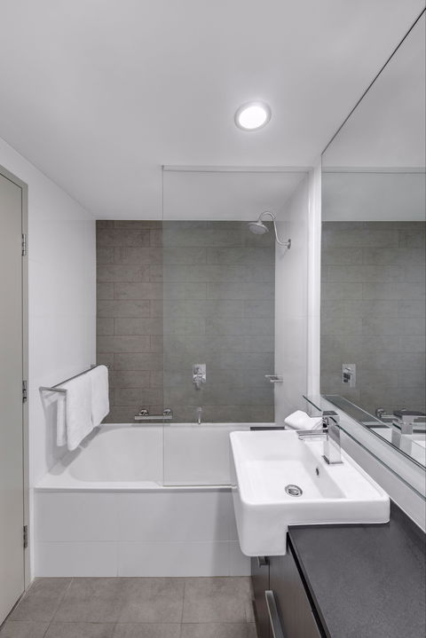 Adina Apartment Hotel Norwest Sydney - Australia Shopping 1