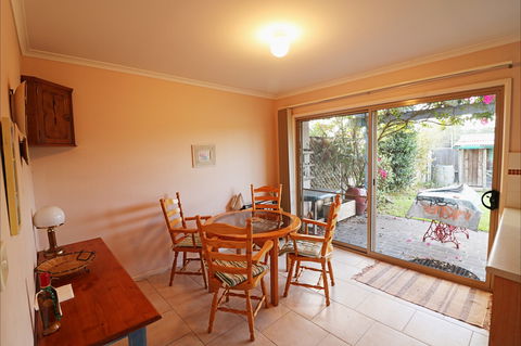 Alloway - Bed n Breakfasts 2