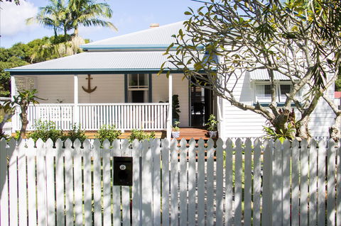 Anchored In Byron - Bed n Breakfasts 0