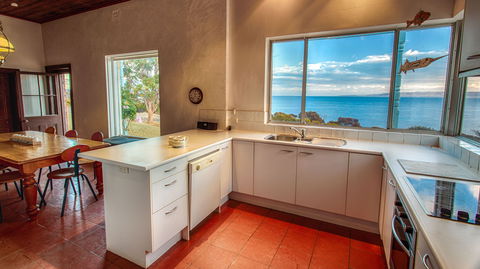 Antechamber Bay Retreats - Australia Shopping 1