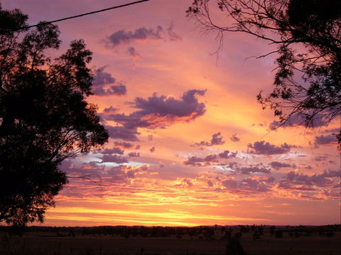 A Sunset View Bed And Breakfast - Local Tourism 0