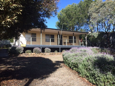 Carnegie House - Accommodation Australia 0