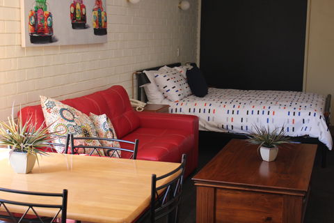 Esk Wivenhoe Motor Inn - Accommodation Australia 0