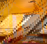 Eternity Springs Art Farm Bed and Breakfast - Accommodation Australia