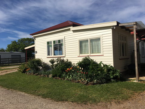 Fairview Bed And Breakfast Cottage - Accommodation Australia 0