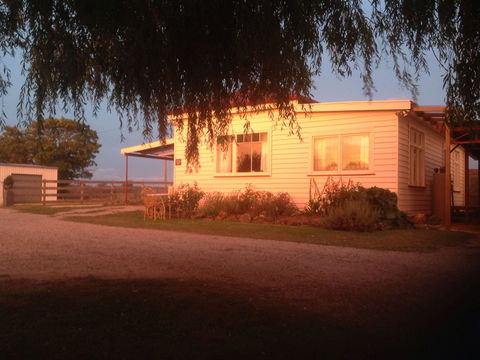 Fairview Bed And Breakfast Cottage - Accommodation Australia 1