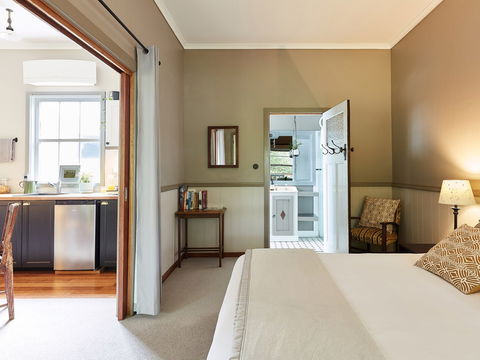 Forrest Guesthouse - Local Tourism 3