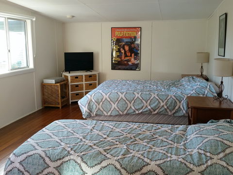 Headlands Beach House - Accommodation Australia 4