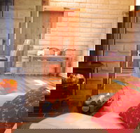 Lyrebird Cottages - Local Tourism