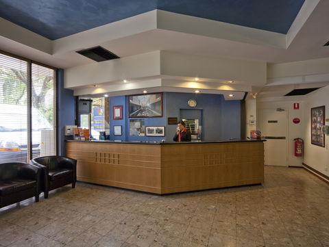 Madison Capital Executive Apartment Hotel - Local Tourism 0