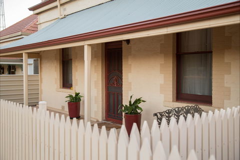 McKinley's Rest - Local Tourism 0