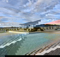 Noble Willow Estate - Accommodation Australia