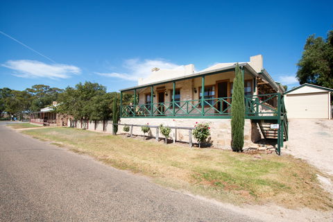 Old Swanport General Store - Accommodation Australia 0
