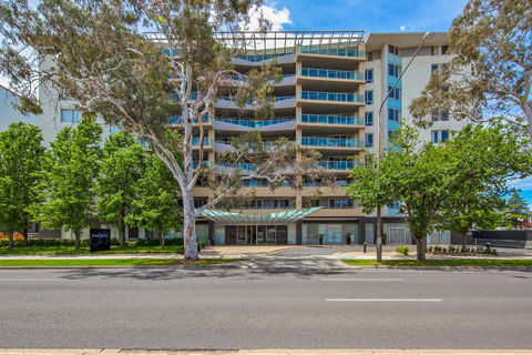 Pacific Suites Canberra - Accommodation Australia 1
