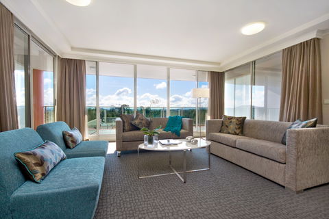 Pacific Suites Canberra - Accommodation Australia 2