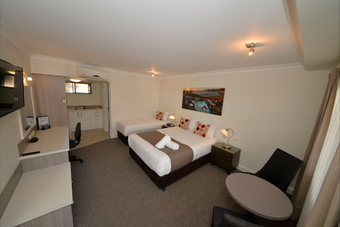 Rockpool Motor Inn - Accommodation Australia 1