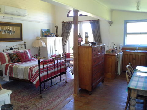 Runnymeade Studio B&B - Local Tourism 2