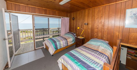 Sand Castles - Accommodation Australia 4