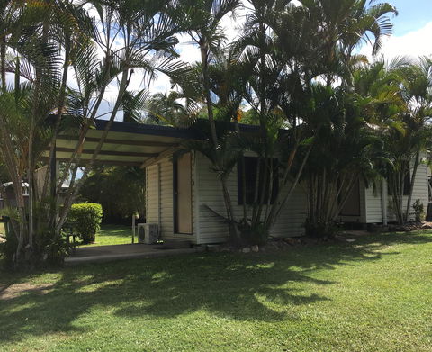 Sarina Palms Caravan Village - Local Tourism 8