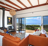 Seakissed Beachhouse - Accommodation Australia