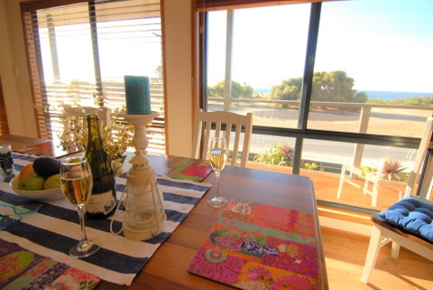 Shorelines - Accommodation Australia 1