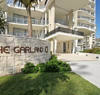 St George's Defence Holiday Suites incorporating The Garland Luxury Apartments - Accommodation Australia