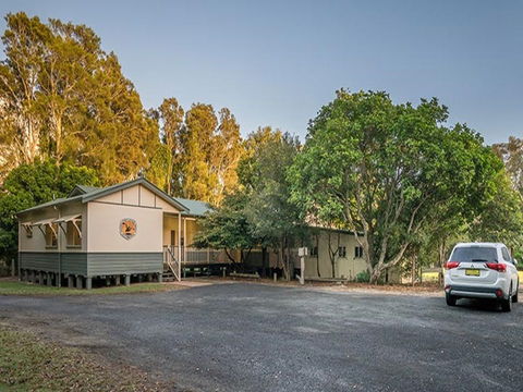 Swamp House And Bunkhouse - Local Tourism 0